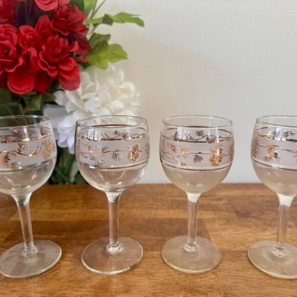 Vintage Libbey Frosted Pine Cone Gold Leaf Wine Glasses – Midcentury Stemmed Bar - Picture 1 of 4